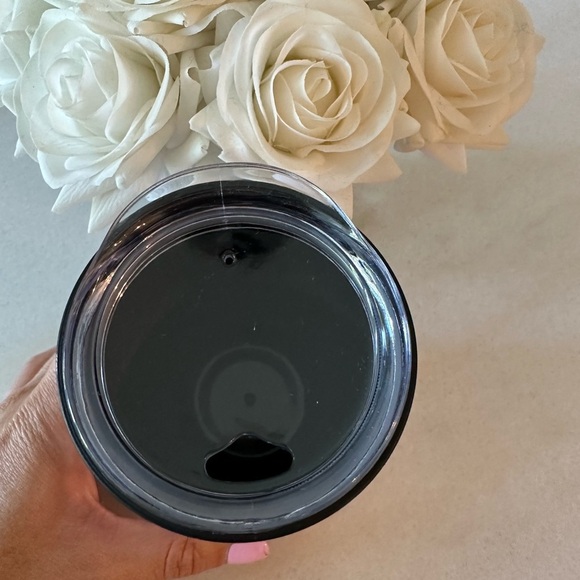 Mercedes Benz Glitter Stemless Cup - Picture 3 of 4